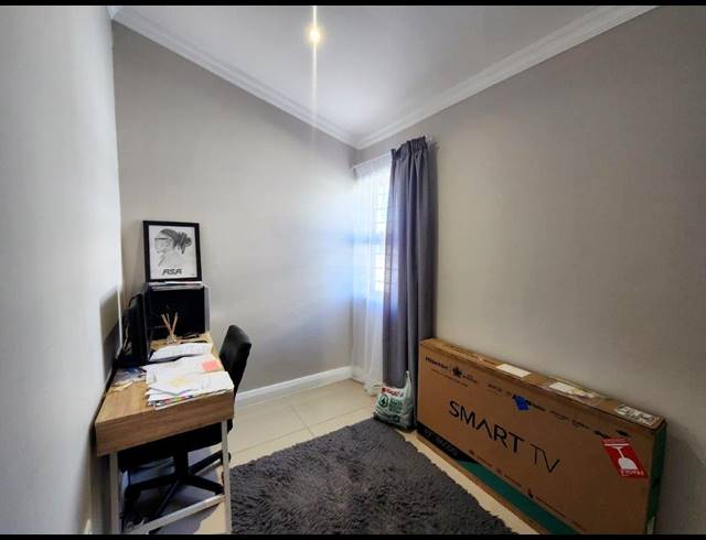 2 BEDROOM TOWNHOUSE FOR SALE IN PARSONSVLEI